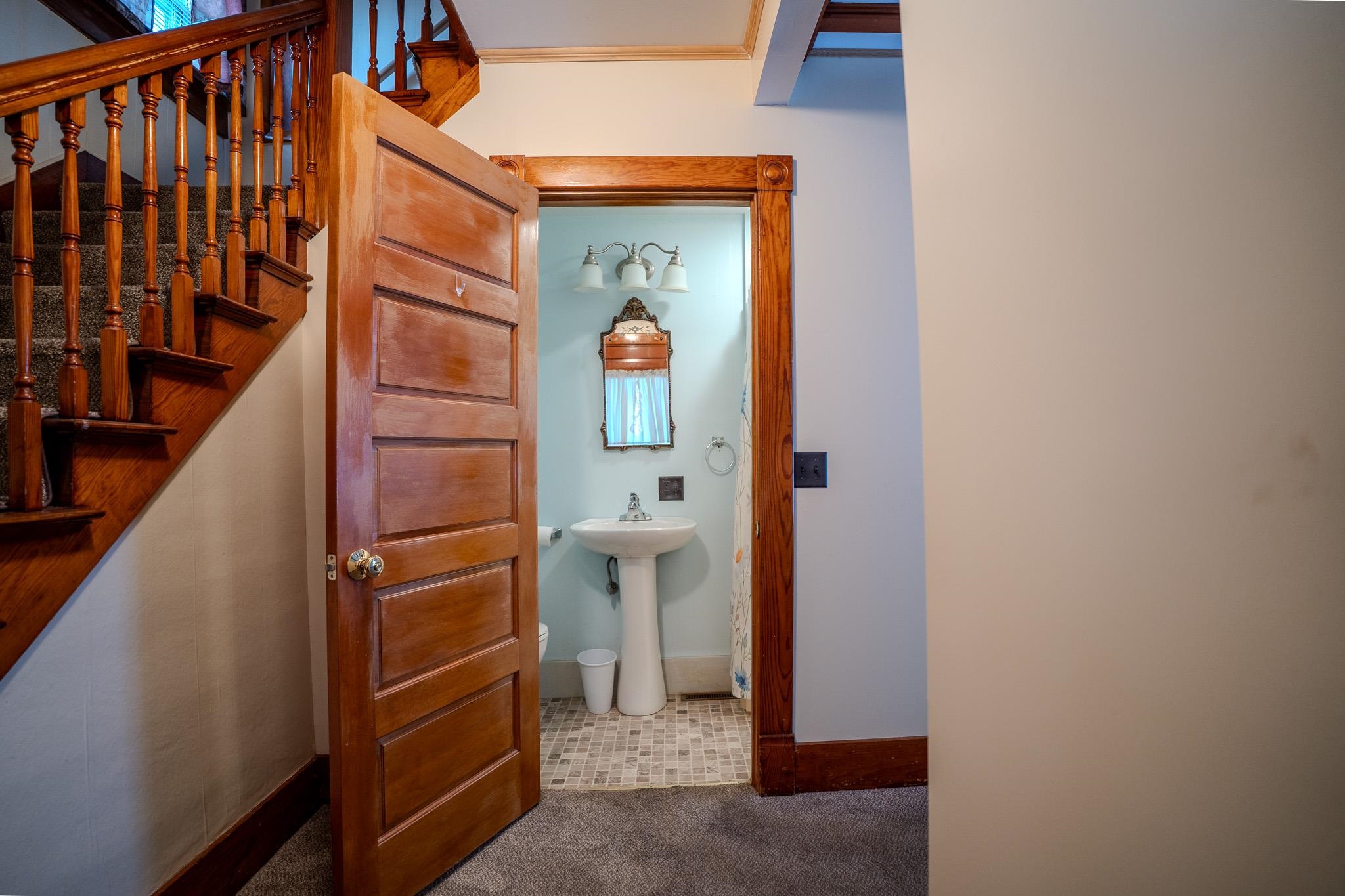 115 Green Street St. Johnsbury, VT 05819 - Photo 13 of 29