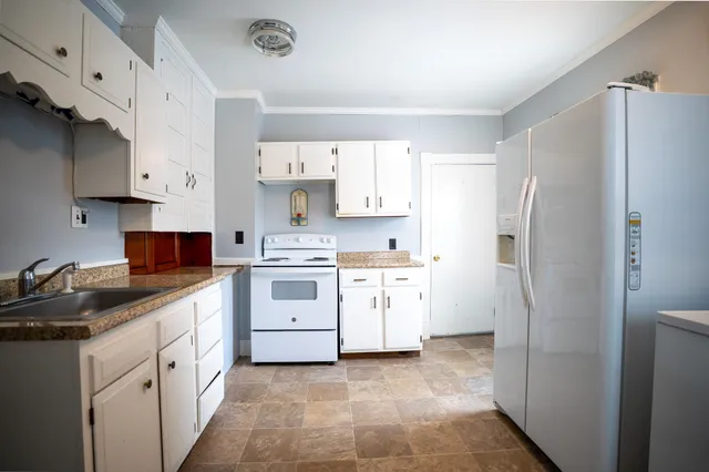 $199,000 | 115 Green Street, St. Johnsbury, VT 05819