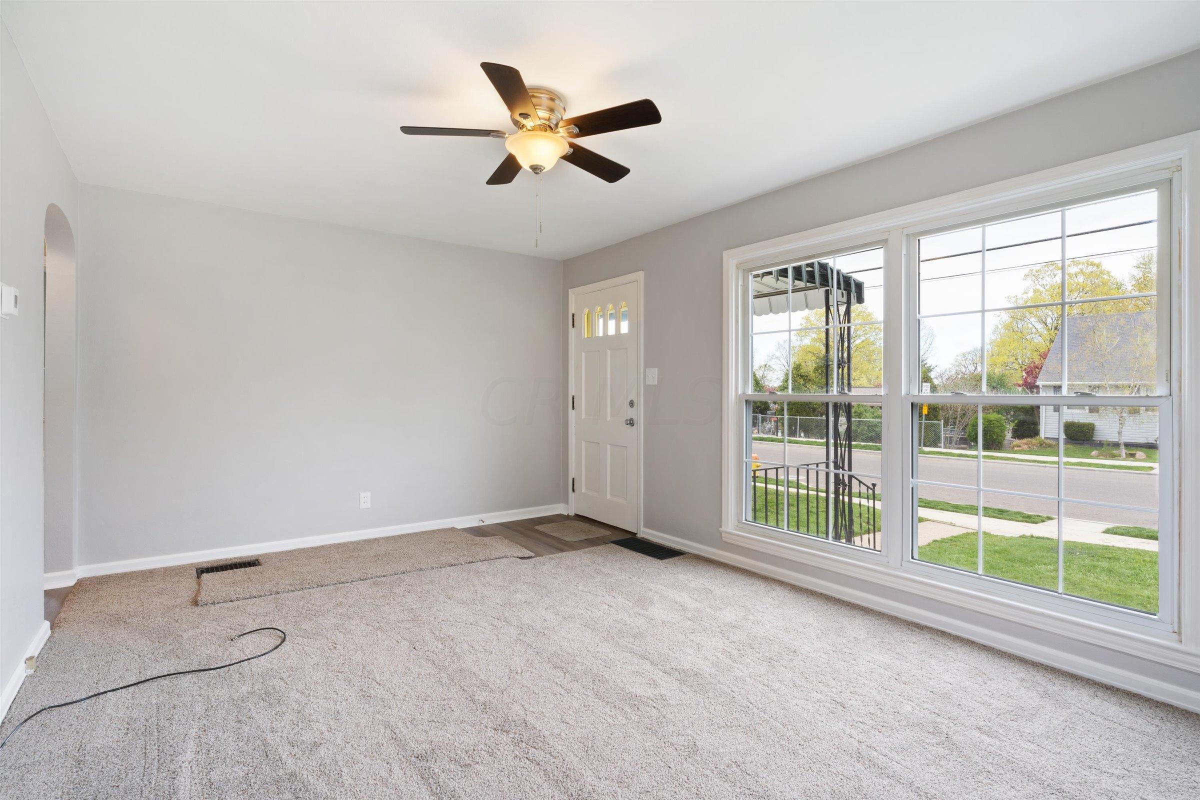 175 Isabelle Road Newark, OH 43055 - Photo 3 of 22 Gallery Image 3