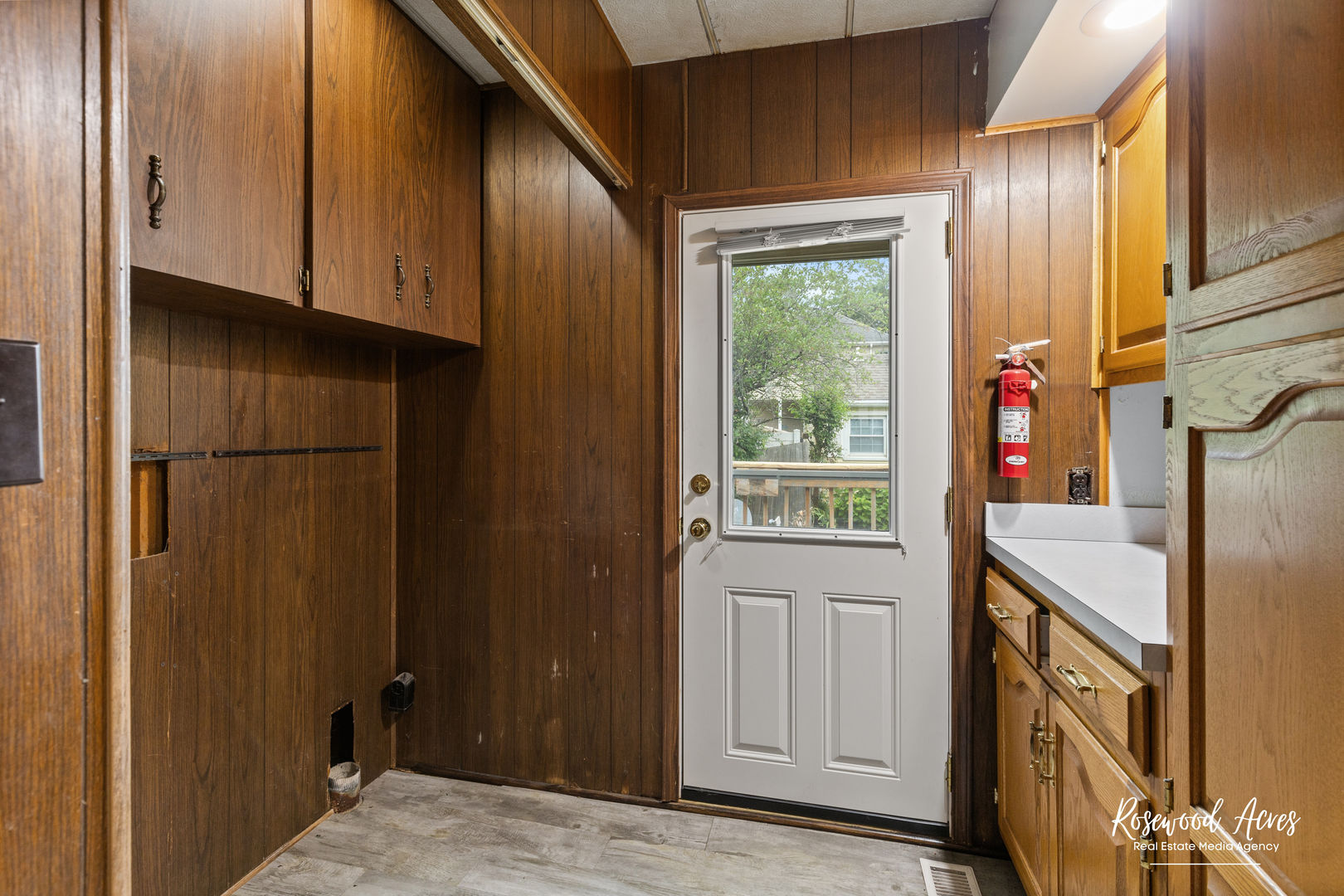 520 West Bergera Road Braidwood, IL 60408 - Photo 12 of 23 Gallery Image 12