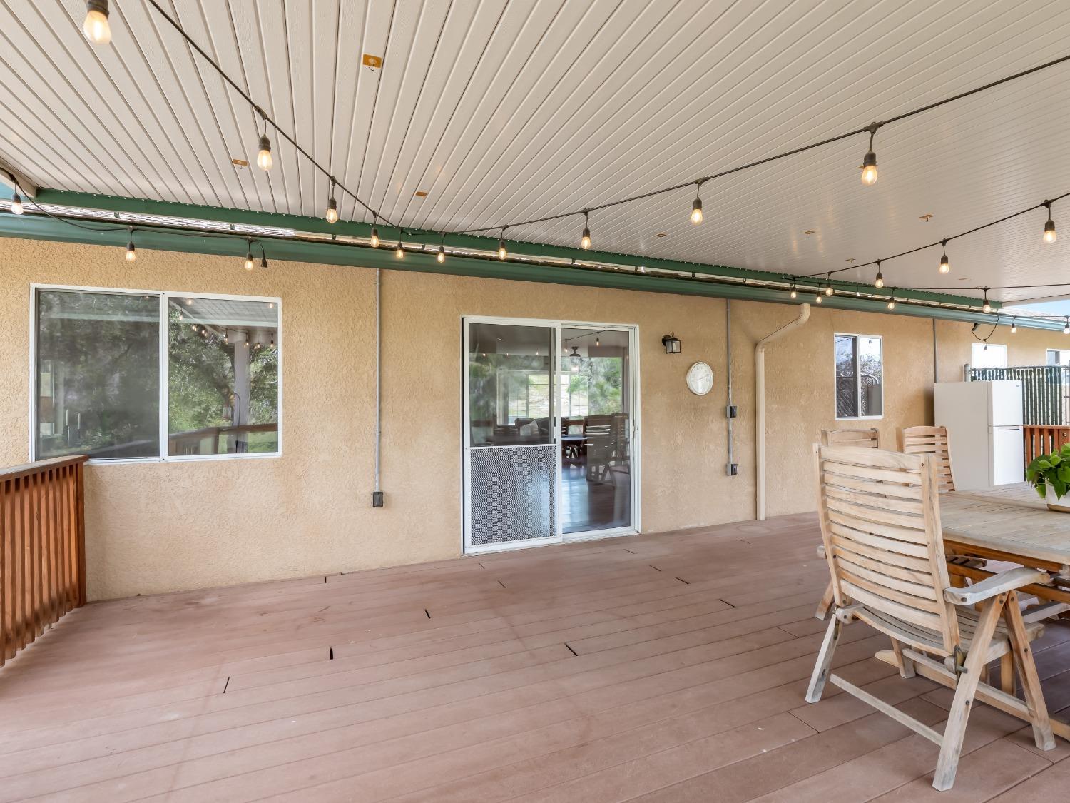 31173 Moccassin Way Coarsegold, CA 93614 - Photo 45 of 48 a view of a chair and table in the room