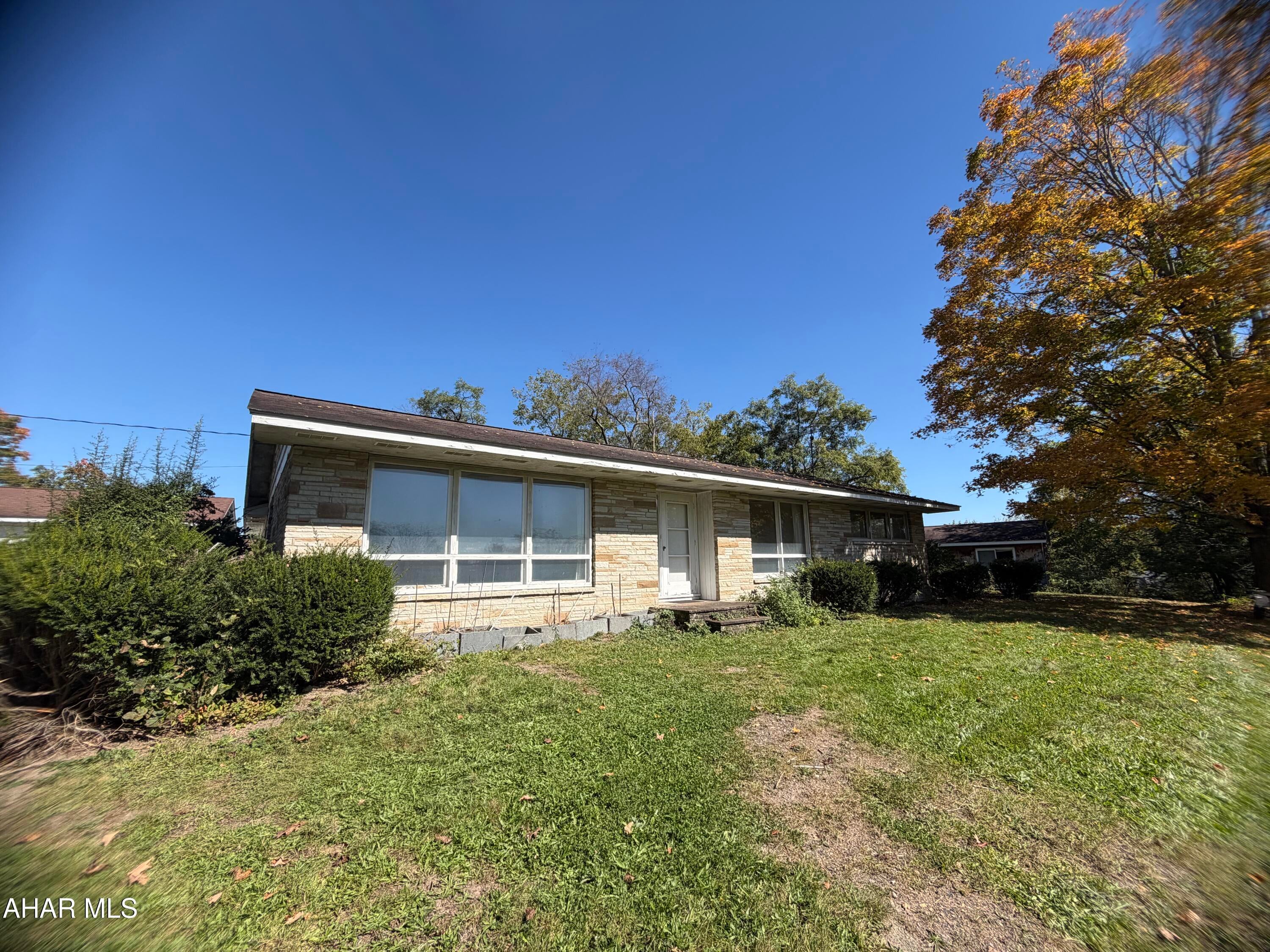 2992 Valley Road Fishertown, PA 15539 - Photo 2 of 29 Gallery Image 2