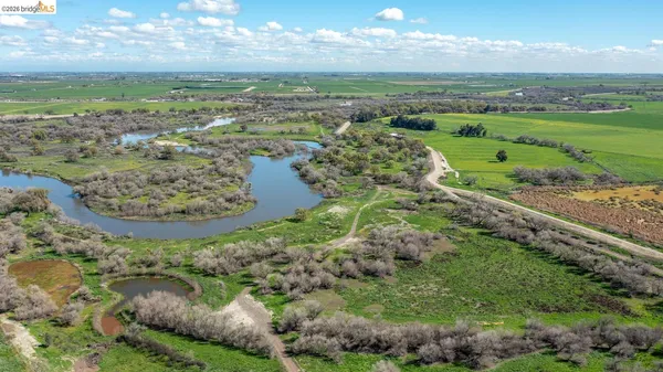 $2,350,000 | 16642 Hickory Avenue, Patterson, CA 95363