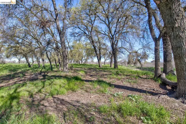 $2,350,000 | 16642 Hickory Avenue, Patterson, CA 95363