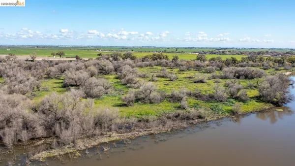 $2,350,000 | 16642 Hickory Avenue, Patterson, CA 95363