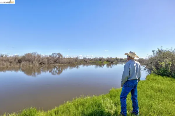 $2,350,000 | 16642 Hickory Avenue, Patterson, CA 95363