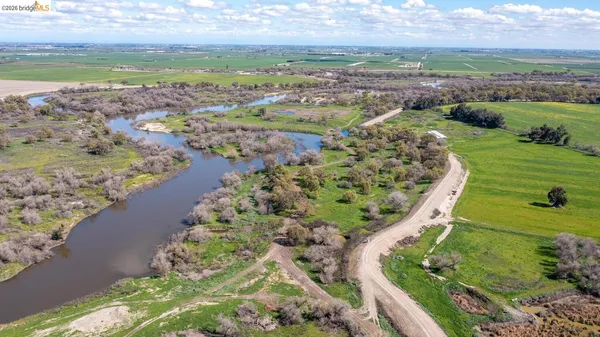 $2,350,000 | 16642 Hickory Avenue, Patterson, CA 95363