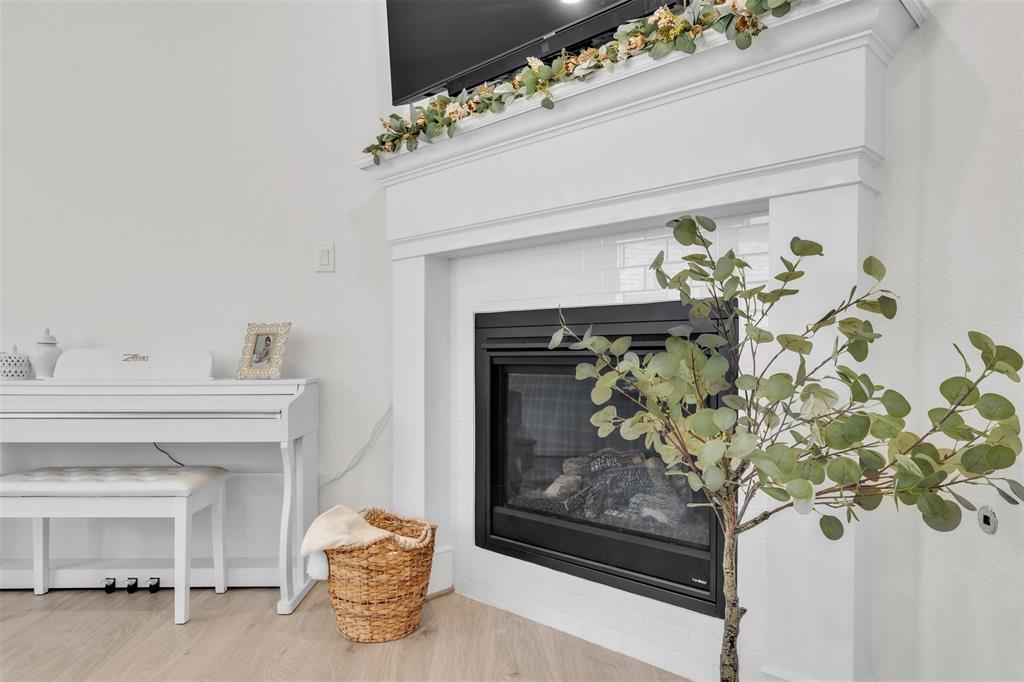 228 Palo Duro Bend Rhome, TX 76078 - Photo 25 of 35 a living room with a fireplace
