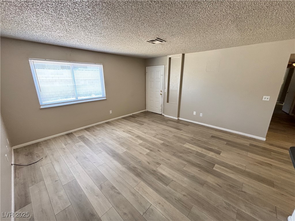 6940 Hopkins Drive, Unit D Las Vegas, NV 89156 - Photo 6 of 21