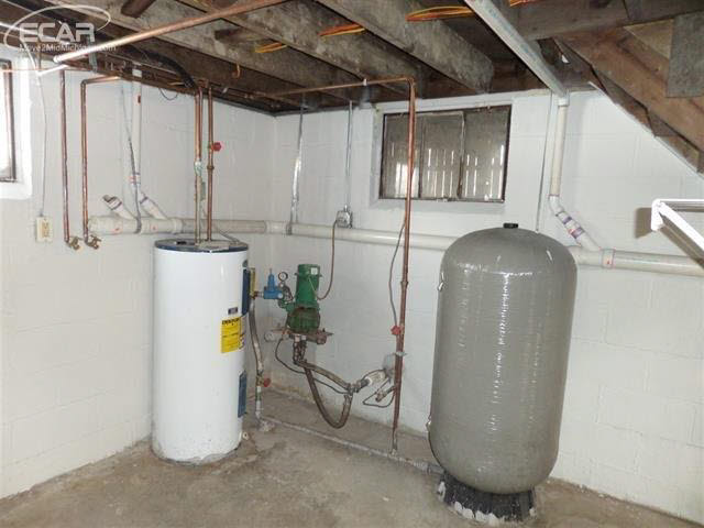 6387 Porter Road Grand Blanc, MI 48439 - Photo 13 of 19 21414025-12.JPG