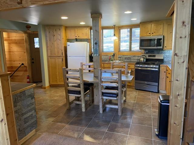 2320 Mustang Road Arnold, CA 95223 - Photo 7 of 33 Gallery Image 7