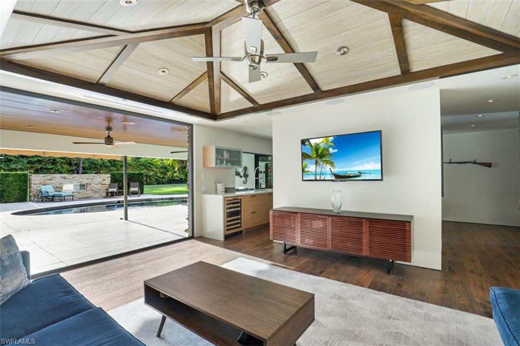 615 Carica Road Naples, FL 34108 - Photo 8 of 31 Gallery Image 8