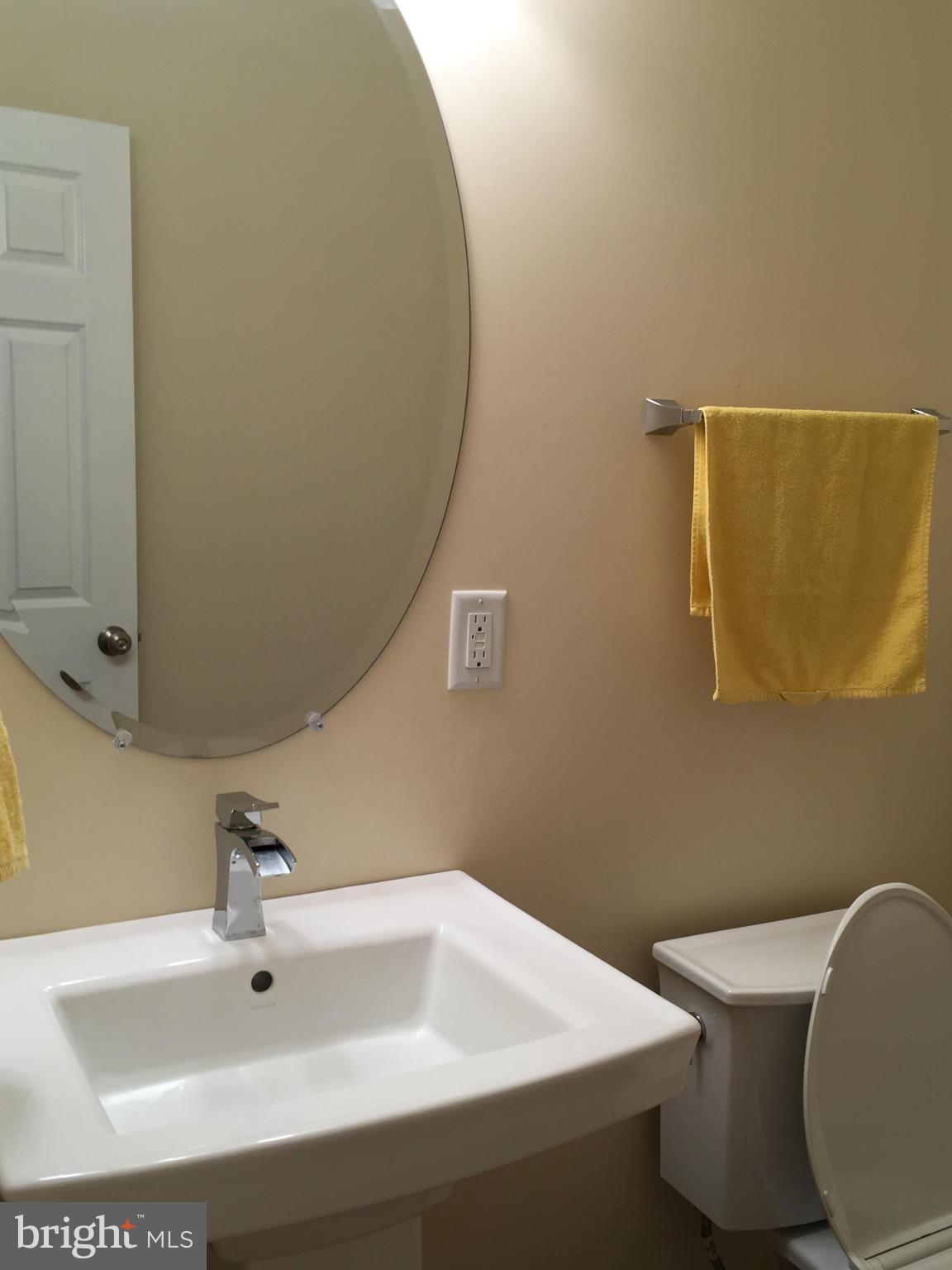 2508 Middle Road Winchester, VA 22601 - Photo 11 of 30 Bath