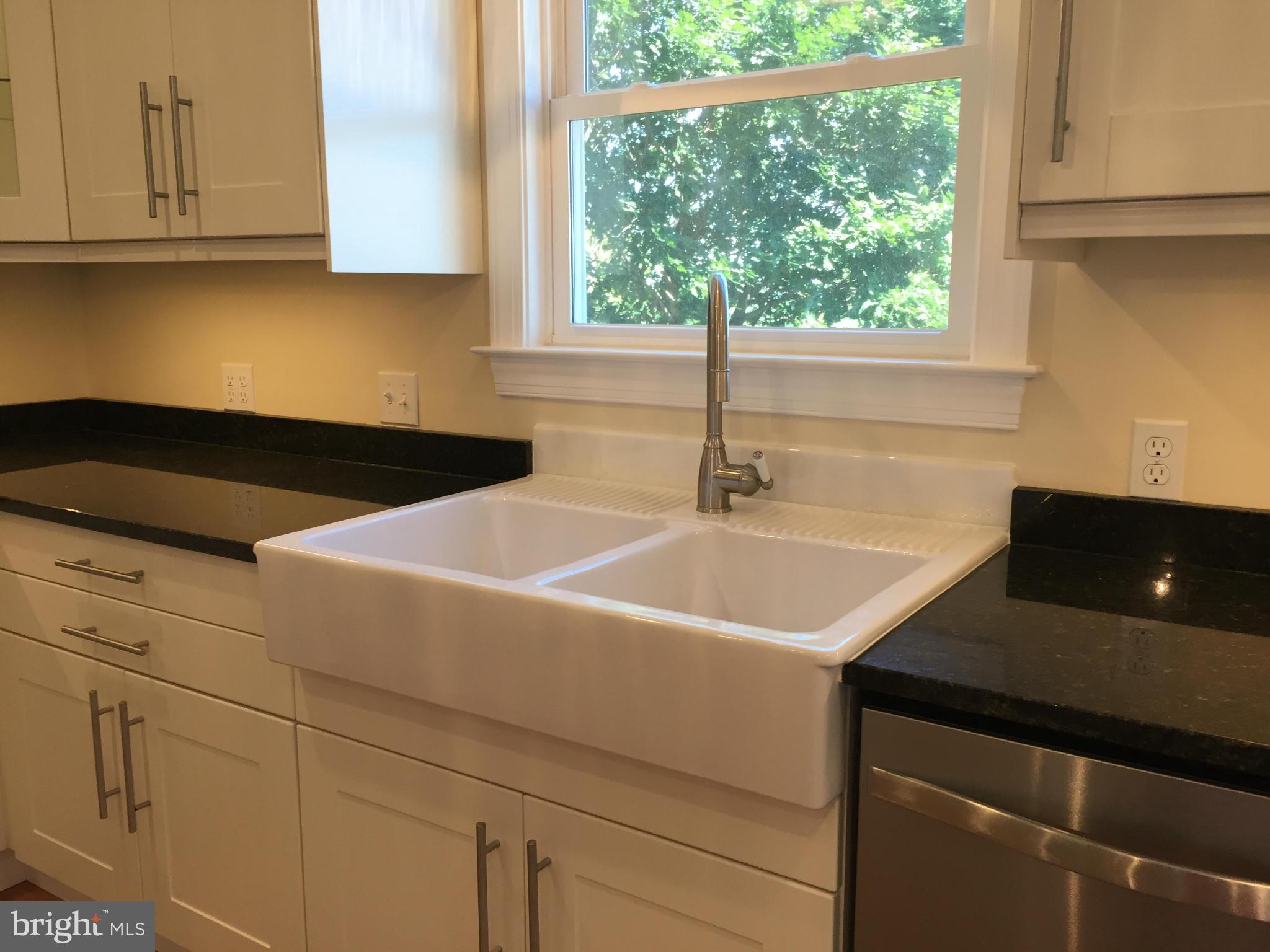 2508 Middle Road Winchester, VA 22601 - Photo 5 of 30 Kitchen