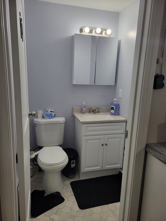 35 Genesee Street, Unit E Worcester, MA 01603 - Photo 11 of 30