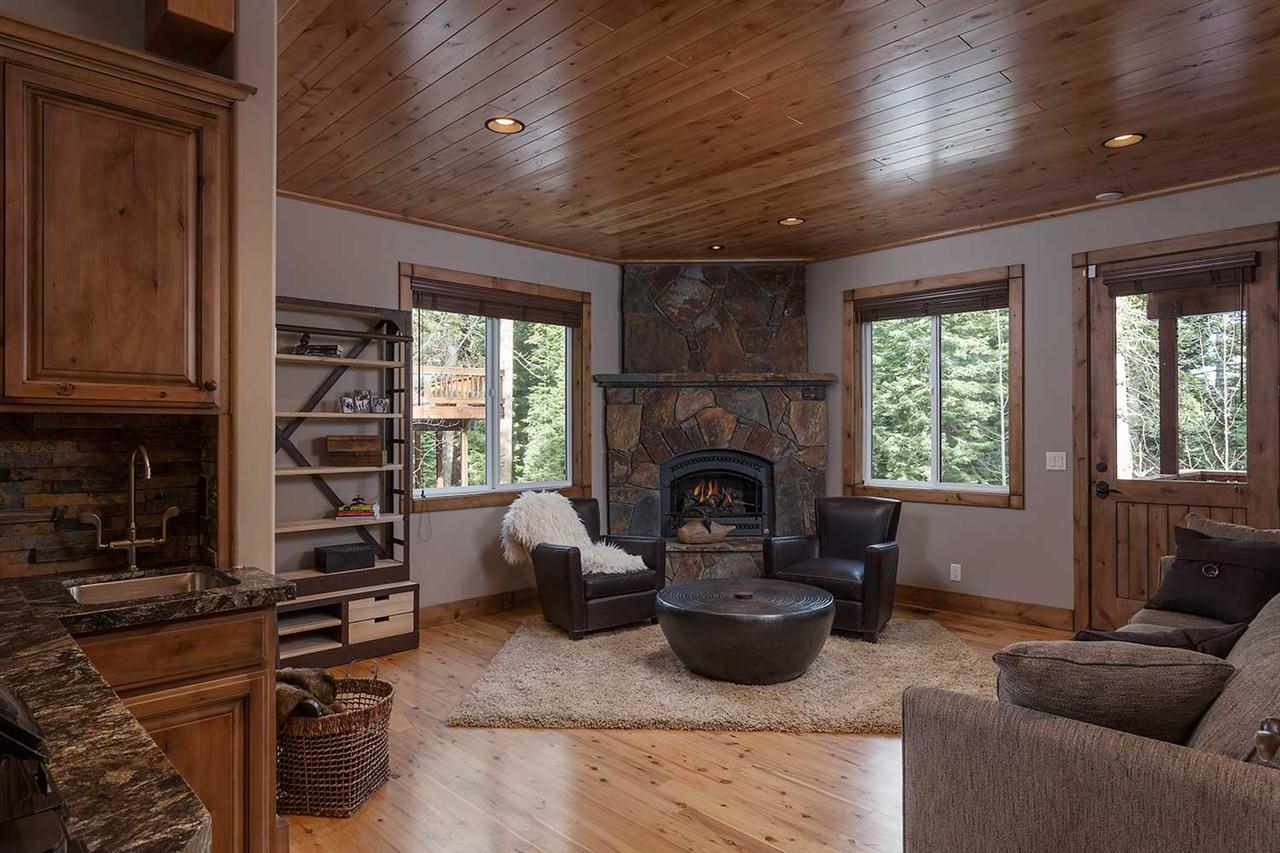 11857 Chamonix Road Truckee, CA 96161 - Photo 10 of 14 Gallery Image 10