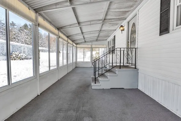 a view of entryway