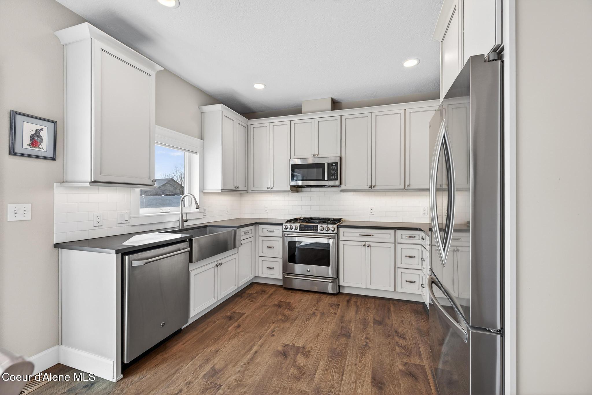 3355 North Durrow Loop Post Falls, ID 83854 - Photo 13 of 60 Kitchen