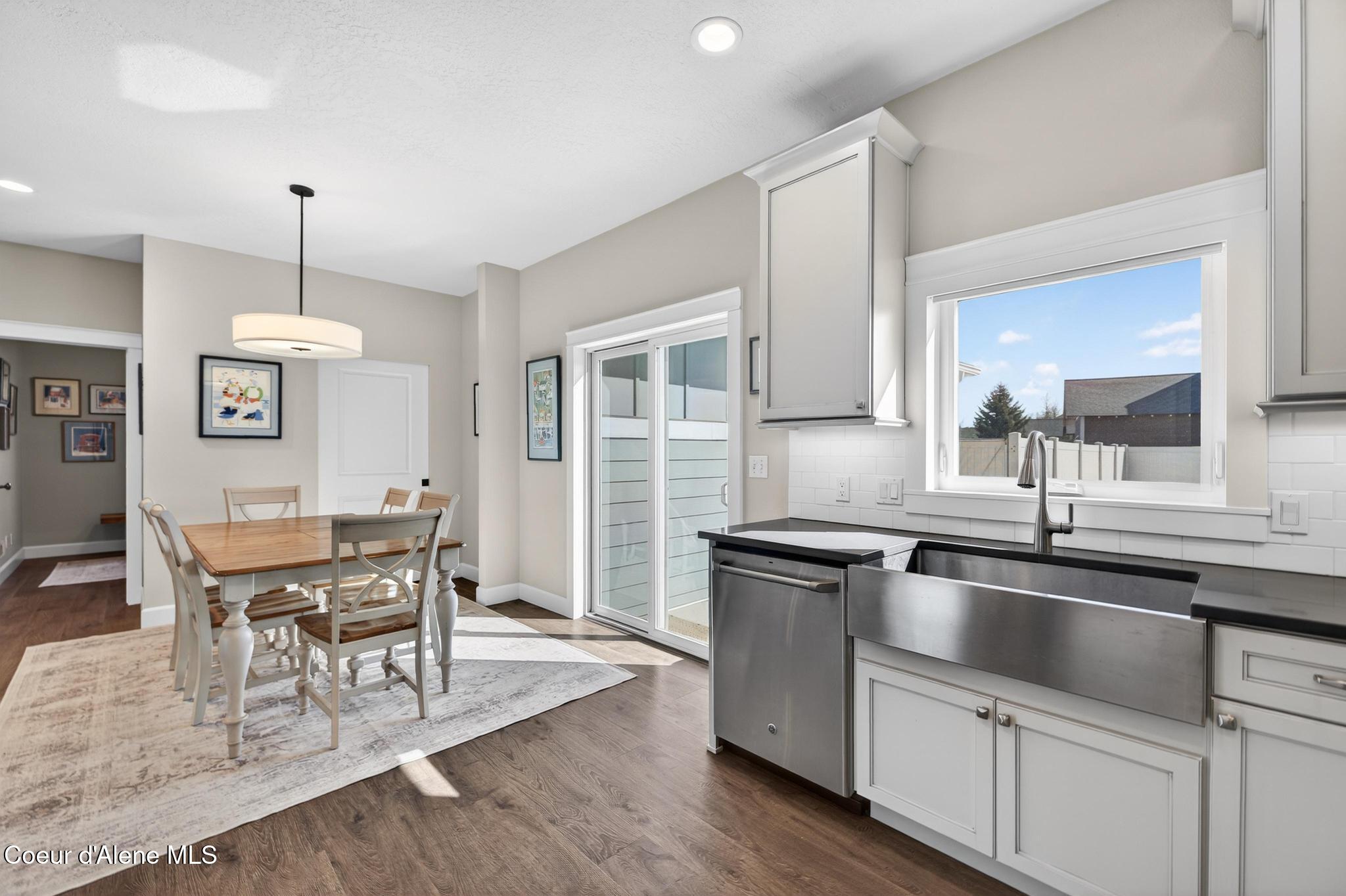 3355 North Durrow Loop Post Falls, ID 83854 - Photo 14 of 60 Kitchen to dining