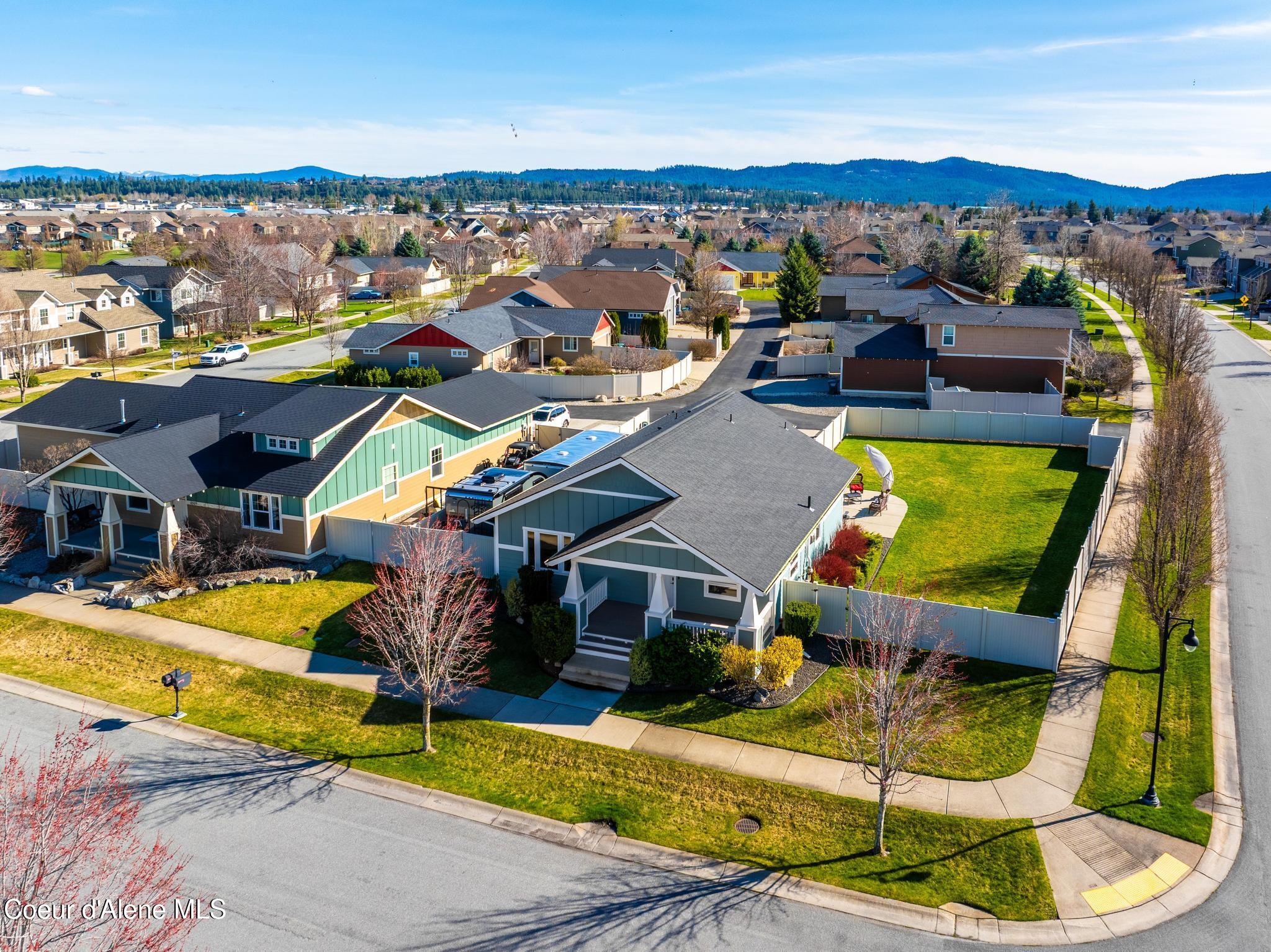3355 North Durrow Loop Post Falls, ID 83854 - Photo 2 of 60 Front of house