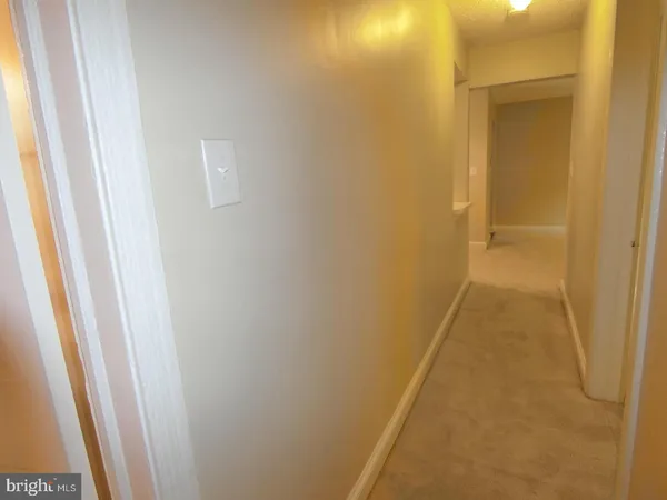$1,875 | 1734 West Abingdon Drive, Unit 202, Alexandria, VA 22314