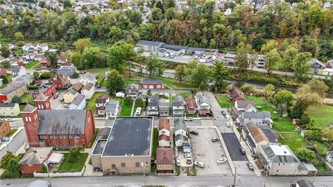 an aerial view of multiple house