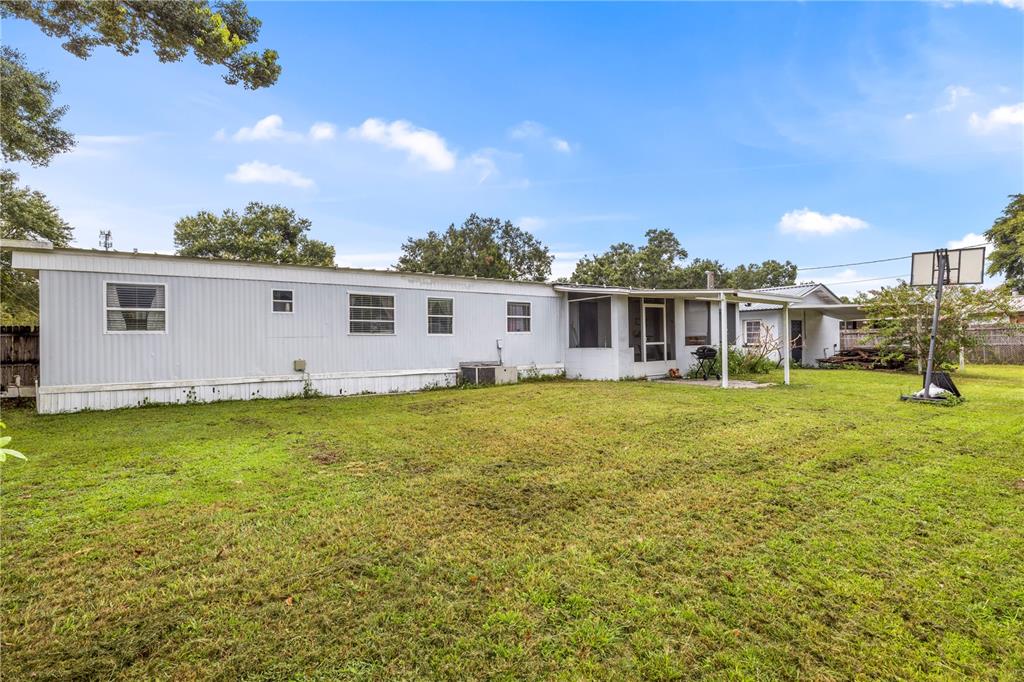 1733 Oakland Road West Lakeland, FL 33801 - Photo 30 of 46 Gallery Image 30