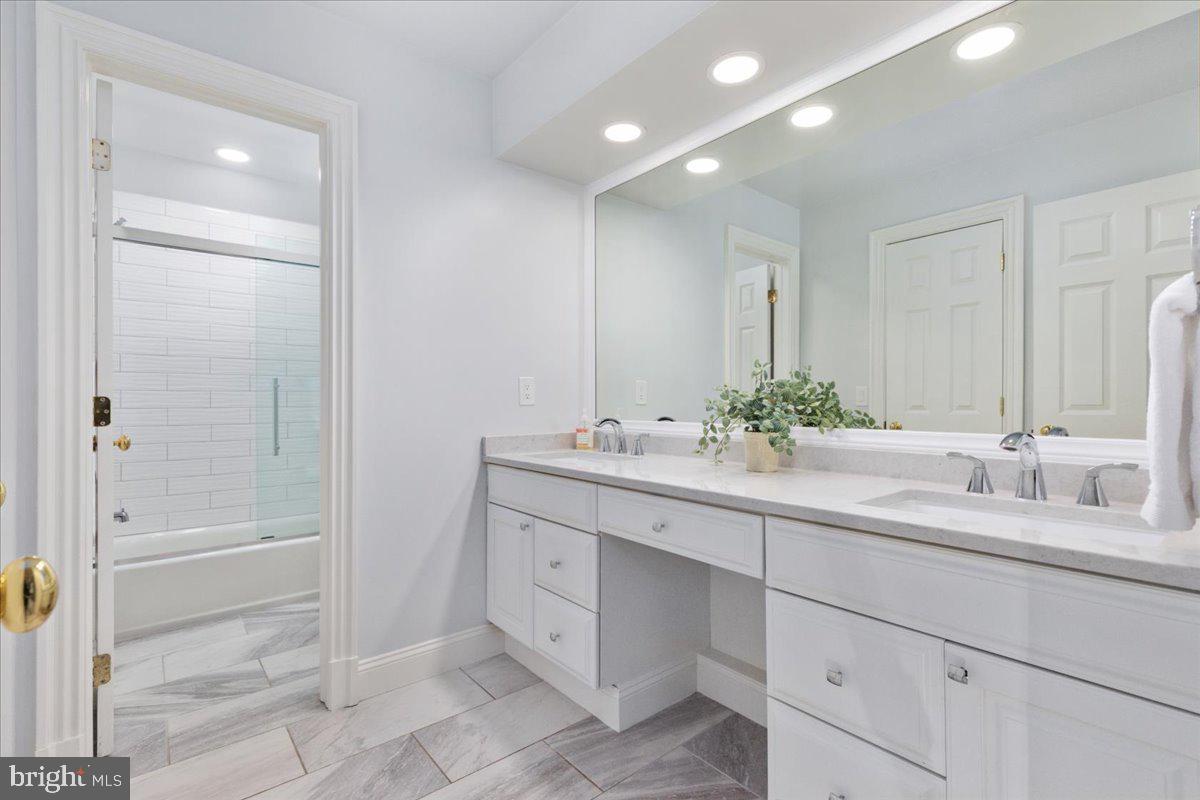 14915 Alpine Bay Loop Gainesville, VA 20155 - Photo 41 of 105