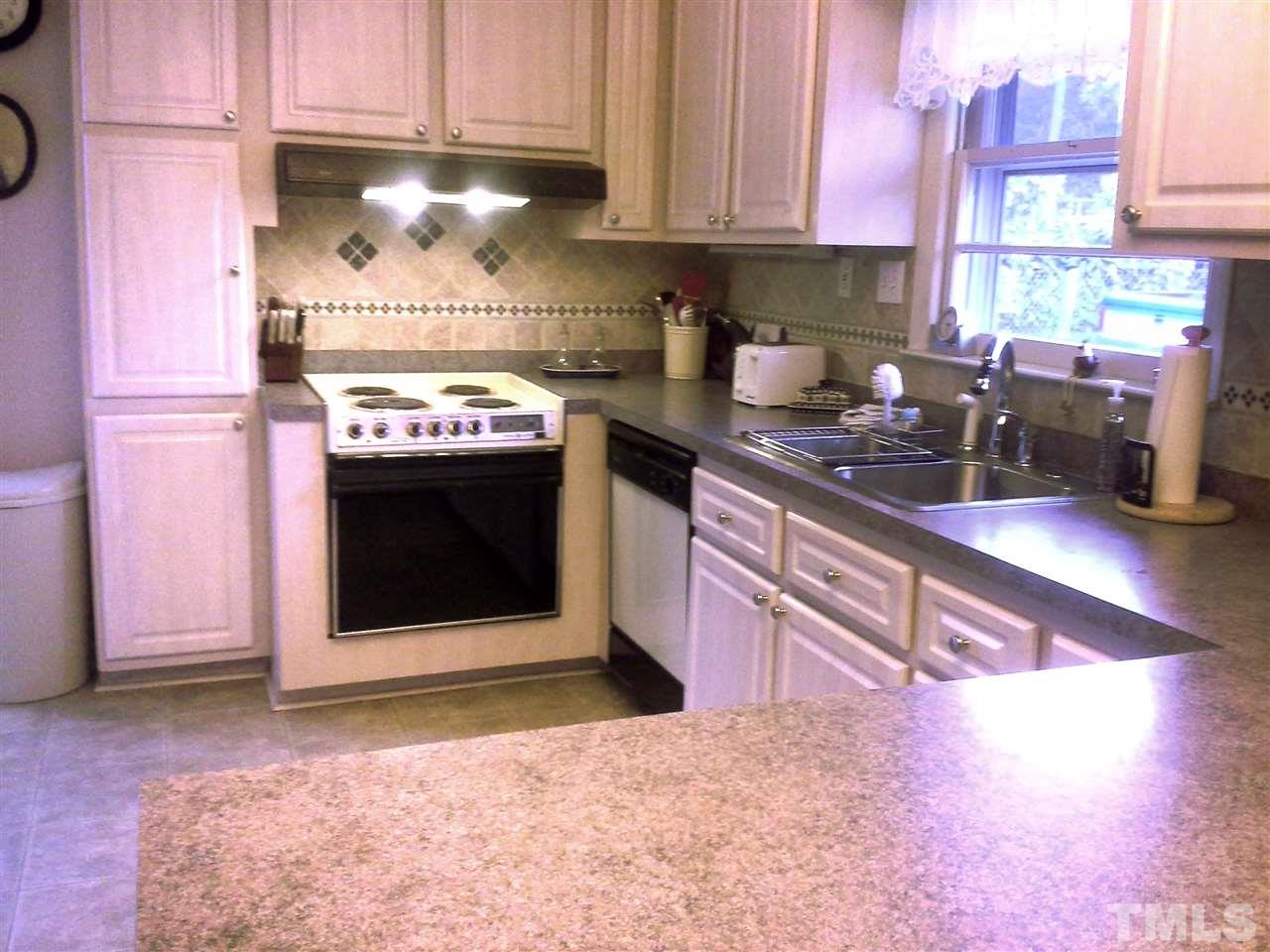 1231 Kingston Ridge Road Cary, NC 27511 - Photo 2 of 6