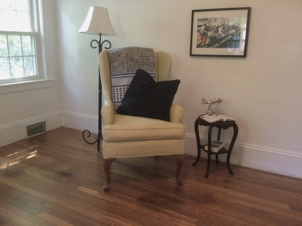 114 Chestnut Street Andover, MA 01810 - Photo 28 of 42