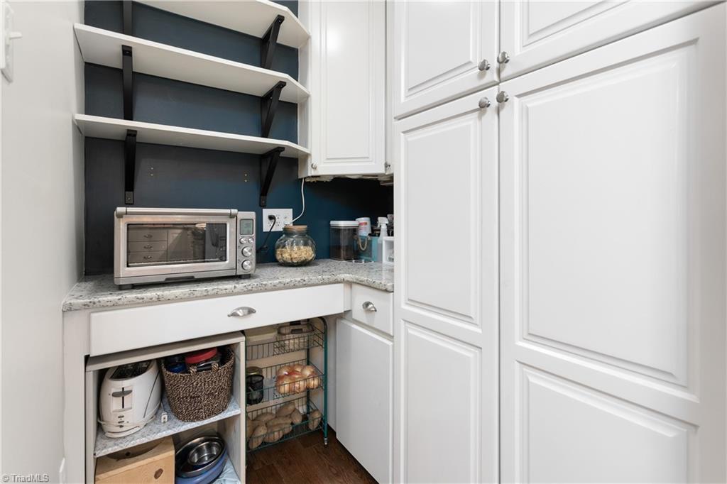 6005 Bush Road Browns Summit, NC 27214 - Photo 7 of 24 Gallery Image 7