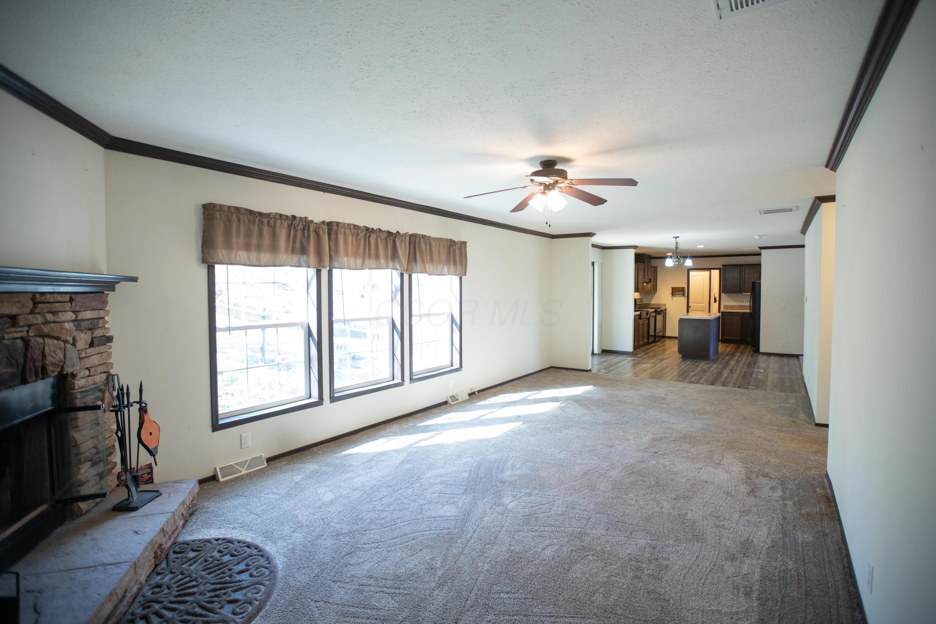 3617 Spring Valley Road Albany, OH 45710 - Photo 15 of 27 DSC01478