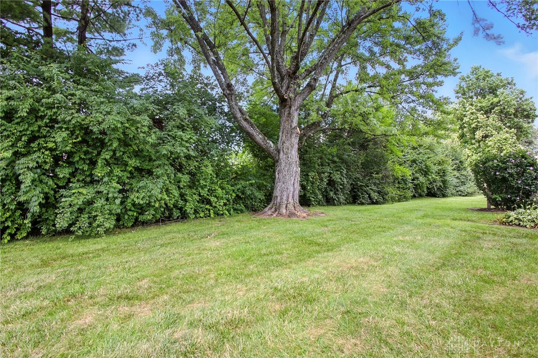 6431 Harrison Court Dayton, OH 45459 - Photo 4 of 13 Gallery Image 4
