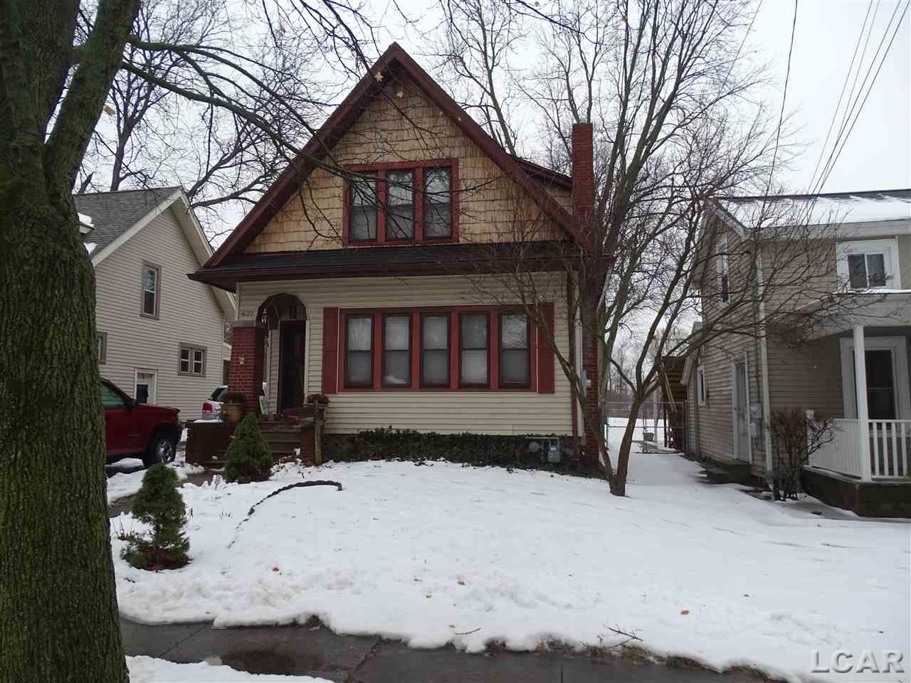 437 Merrick Street Adrian, MI 49221 - Photo 2 of 2