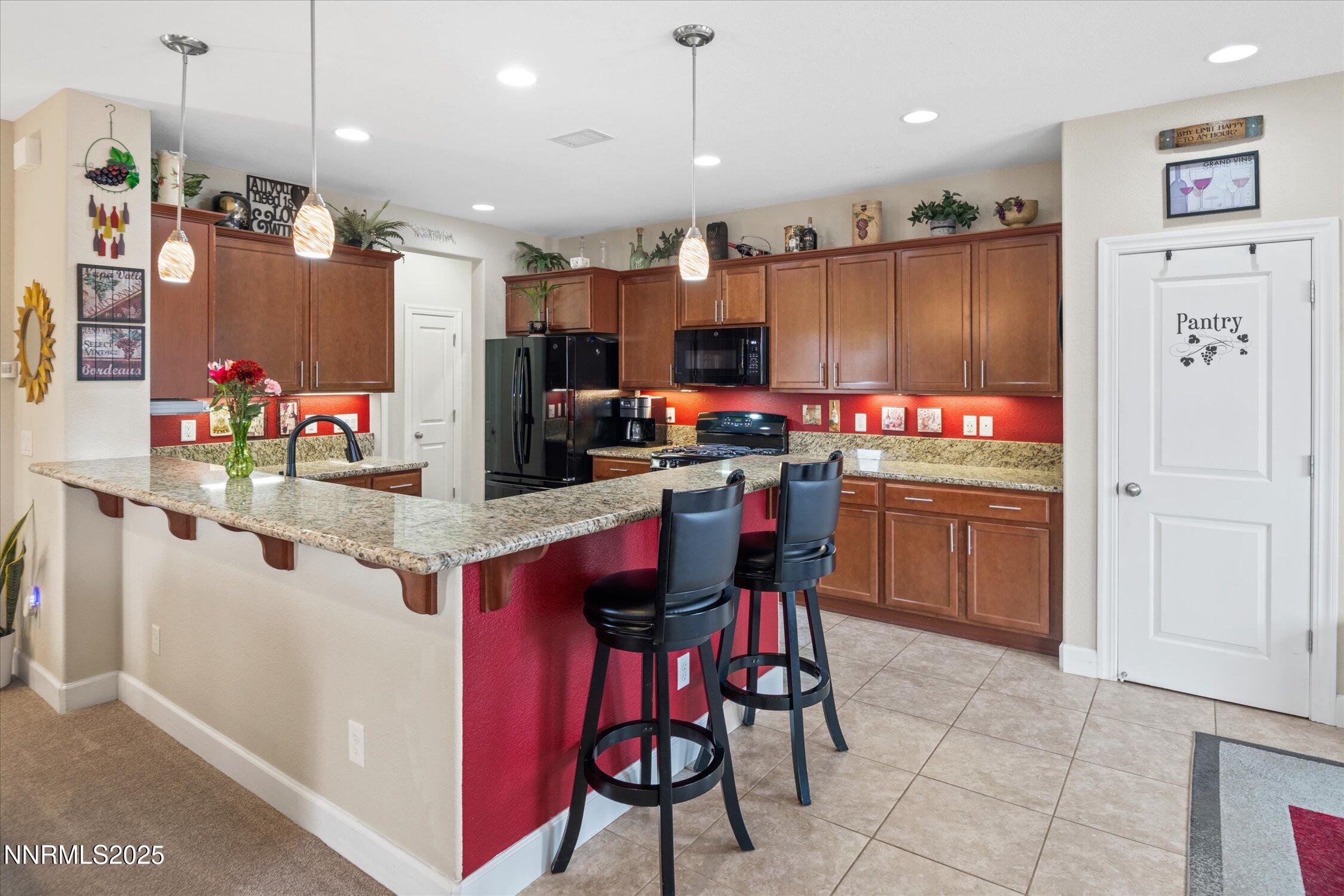 7595 Jonquil Court Reno, NV 89506 - Photo 6 of 30 9