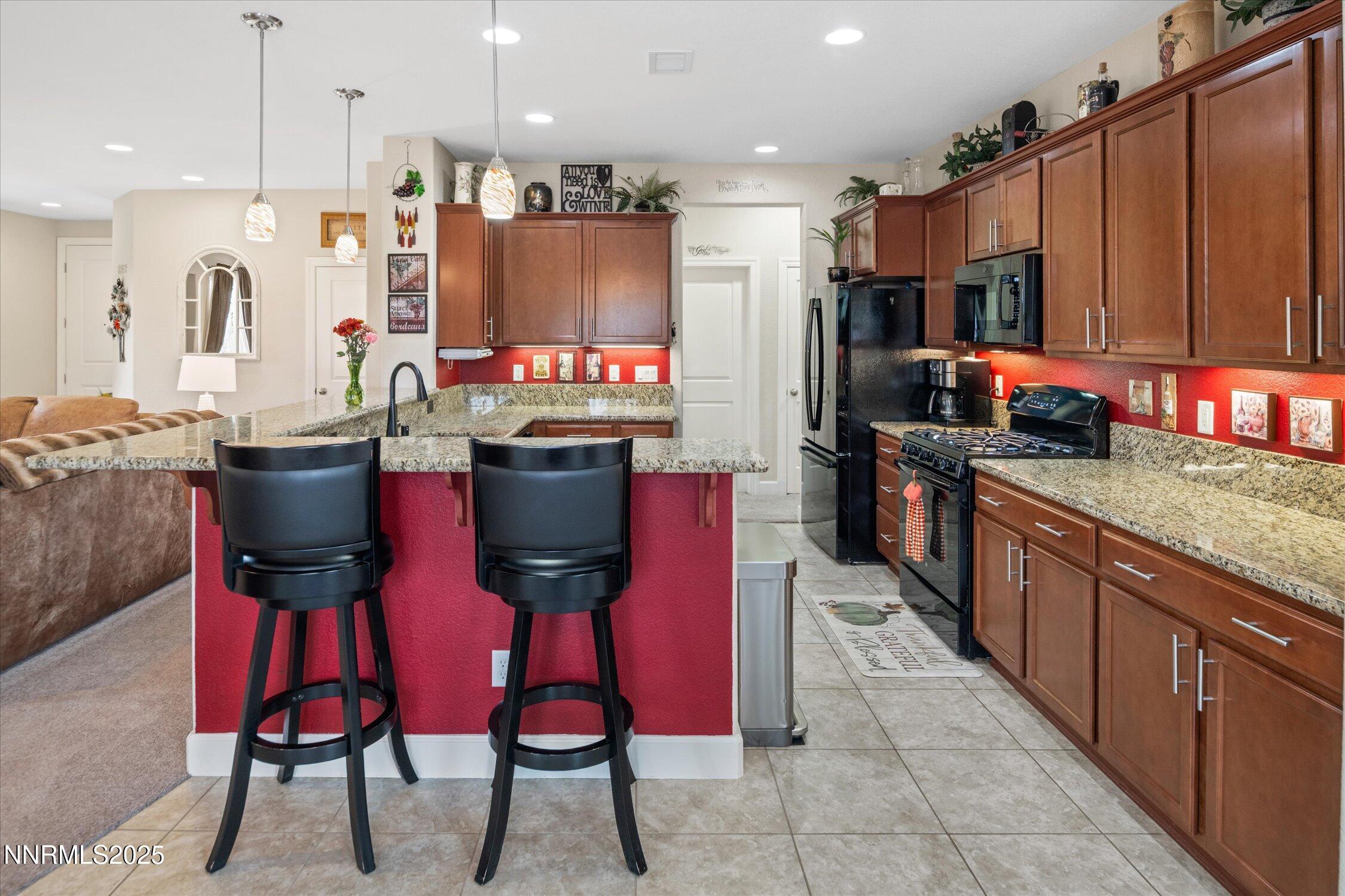 7595 Jonquil Court Reno, NV 89506 - Photo 10 of 30 14