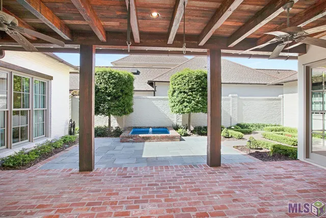 $985,000 | 7706 Lane's End, St. George, LA 70810