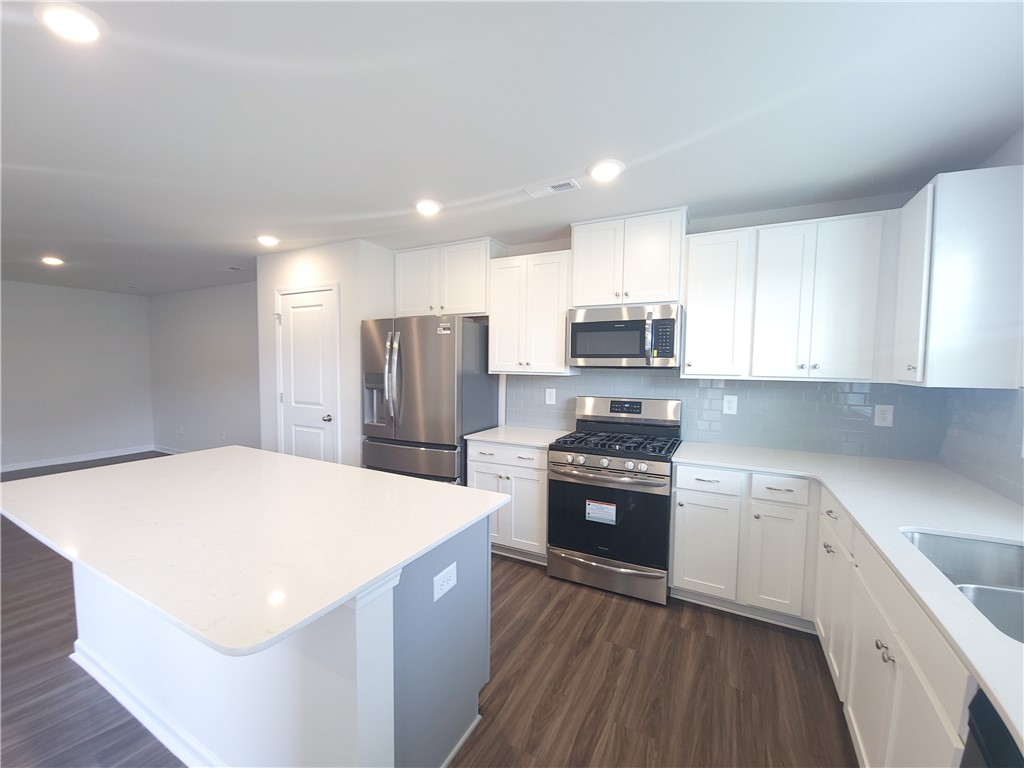 543 Brasstown Court Pendleton, SC 29670 - Photo 4 of 13