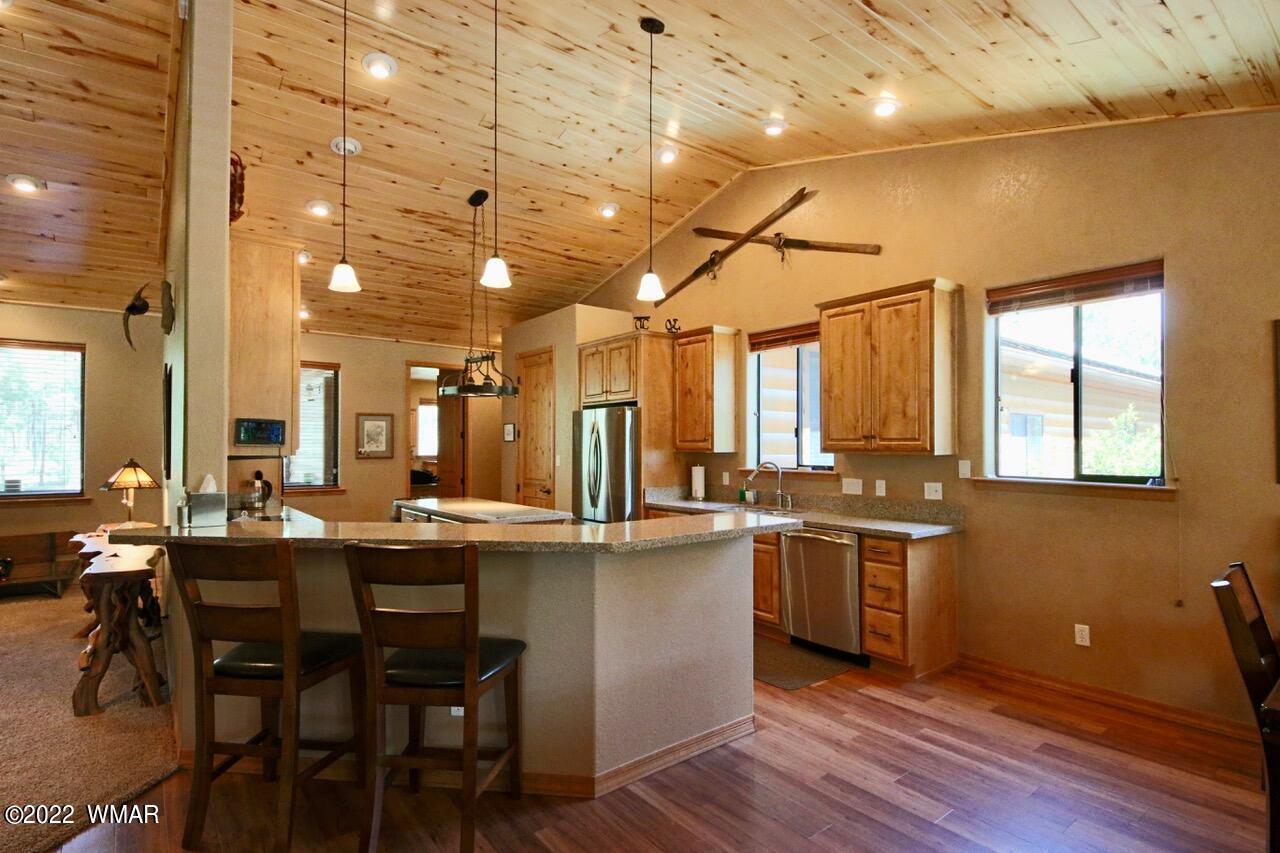 2769 Canyon Ridge Road Overgaard, AZ 85933 - Photo 11 of 92