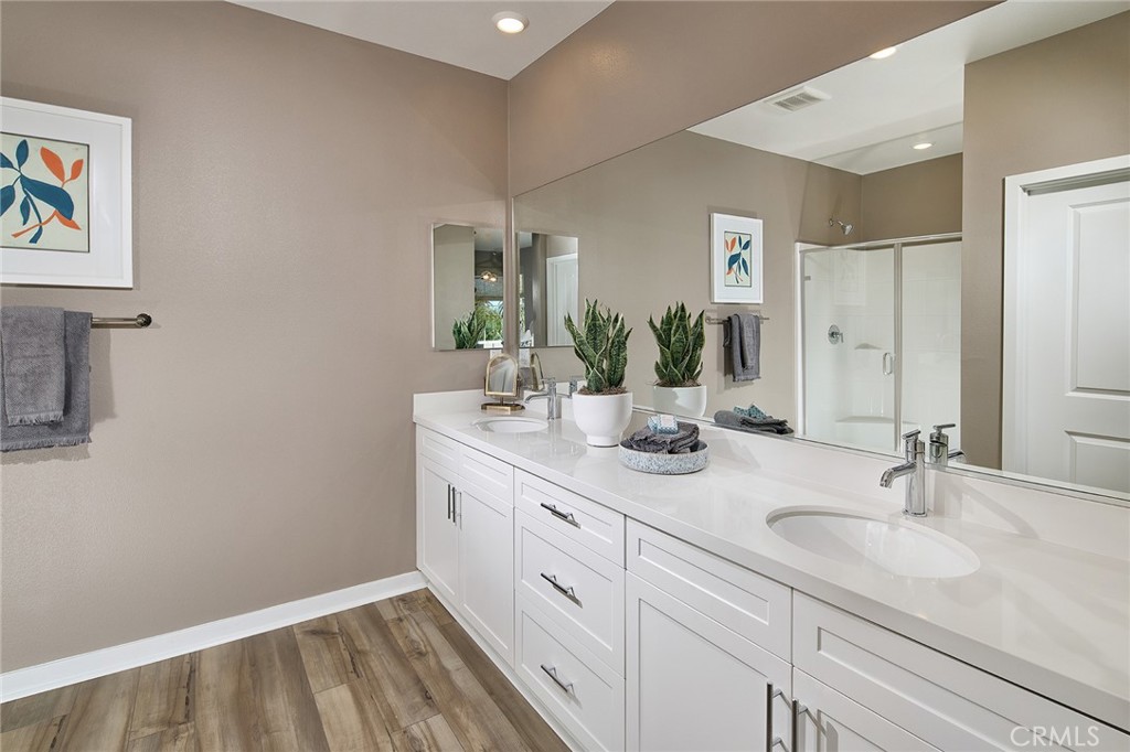 5916 Rockport Road Eastvale, CA 92880 - Photo 10 of 39