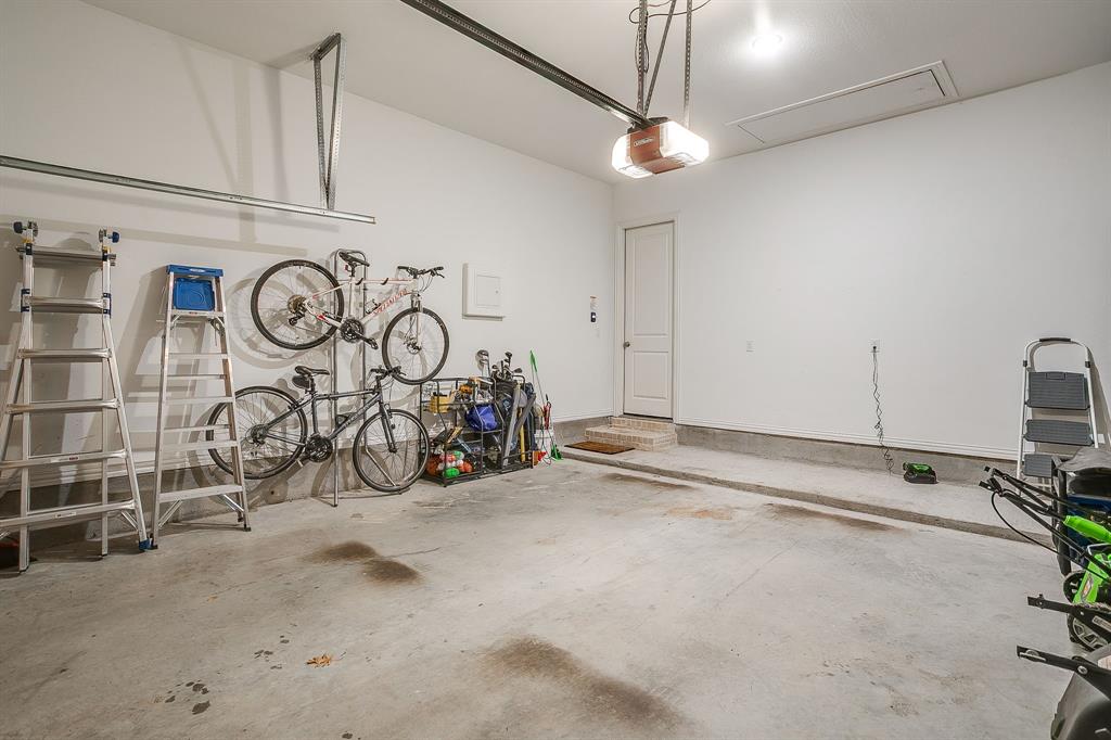 13605 Marys Ridge Road Fort Worth, TX 76008 - Photo 35 of 40