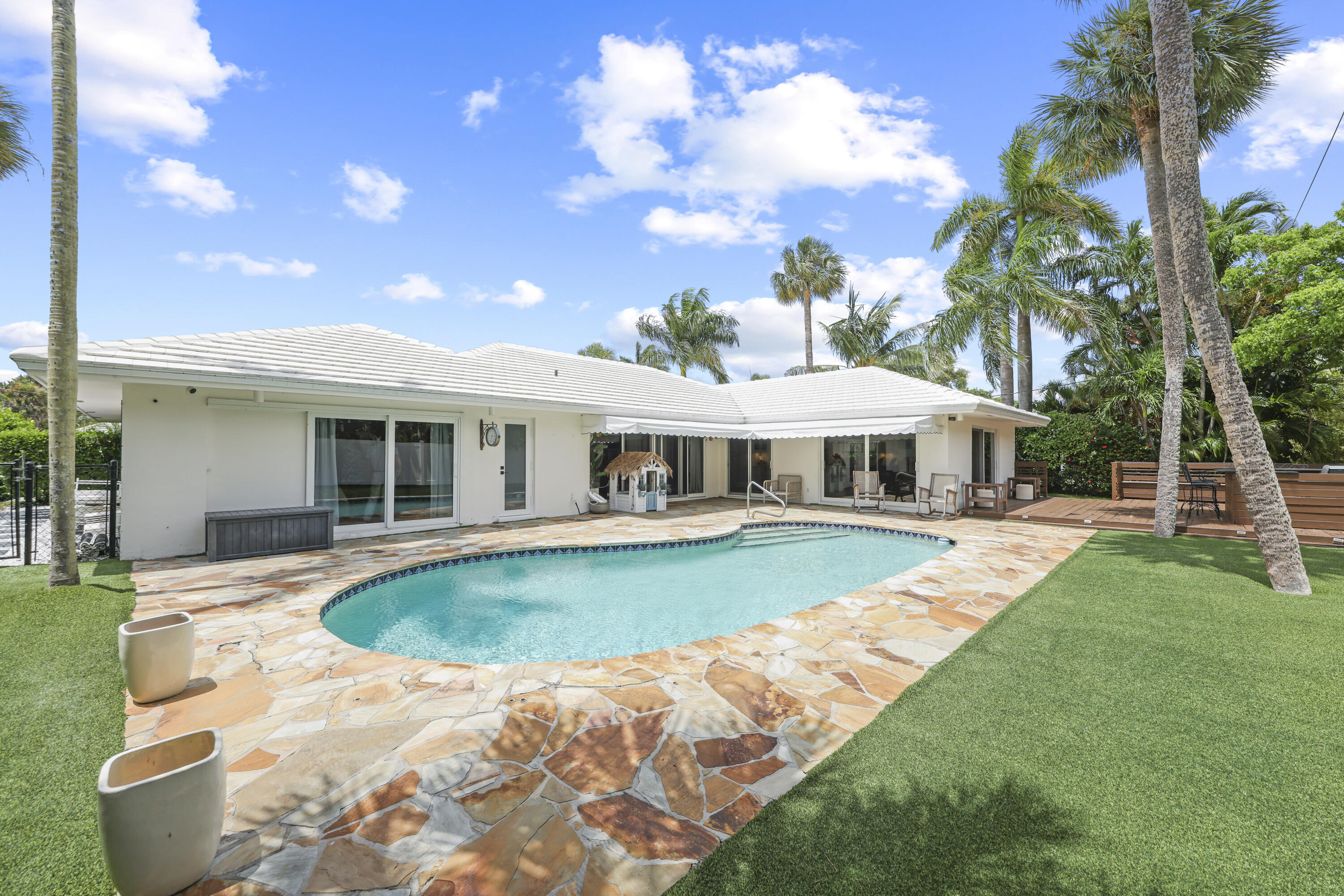 621 Apple Tree Lane Boca Raton, FL 33486 - Photo 40 of 49 621 Apple Tree Lane - 44.jpg-FULL