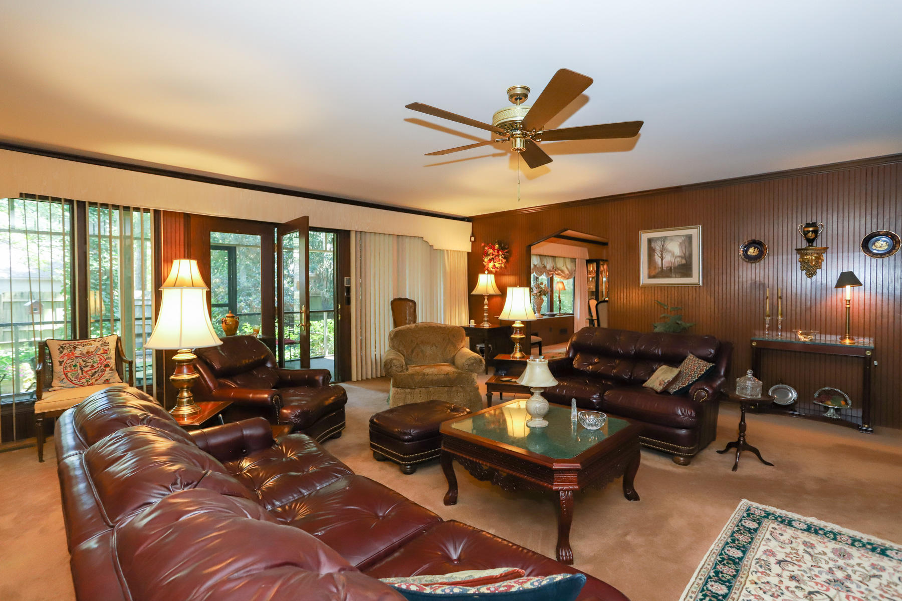 4262 Smith Road Townsend, GA 31331 - Photo 11 of 59 living room4