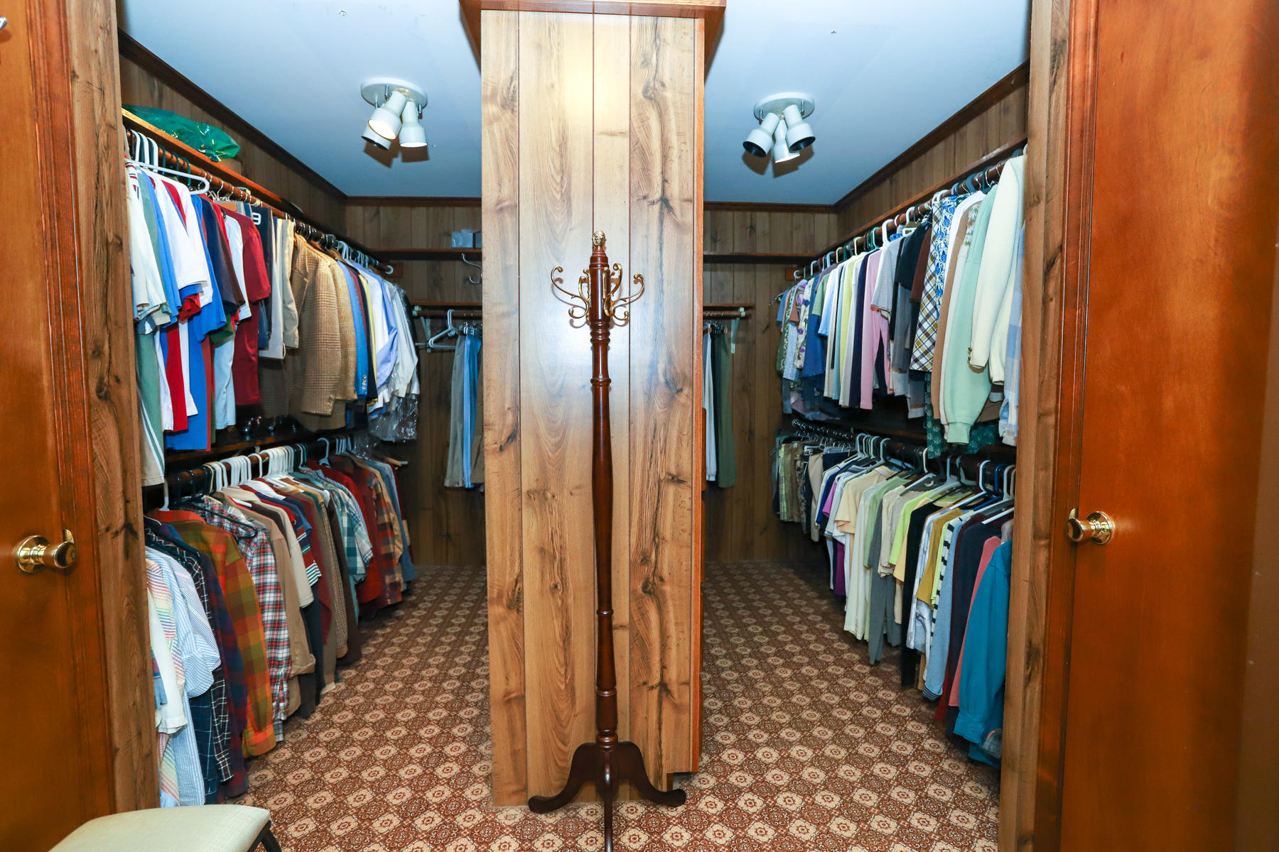 4262 Smith Road Townsend, GA 31331 - Photo 36 of 59 master closet1