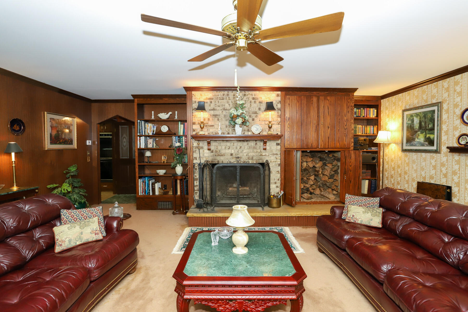 4262 Smith Road Townsend, GA 31331 - Photo 9 of 59 living room2