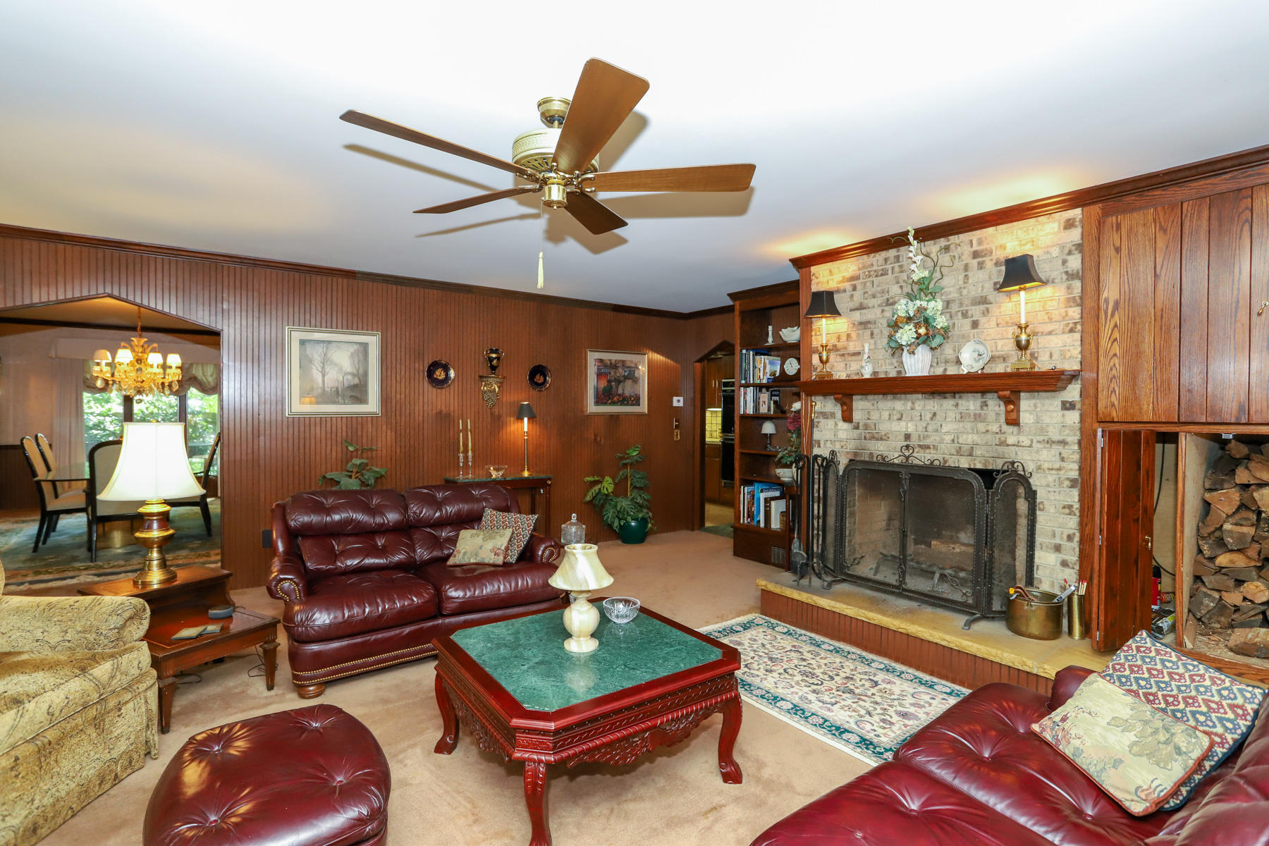 4262 Smith Road Townsend, GA 31331 - Photo 10 of 59 living room3