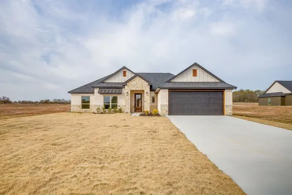 $461,895 | 320 Rita Ridge, Millsap, TX 76066