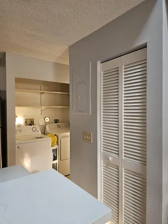 $2,600 | 1827 Runners Way, North Lauderdale, FL 33068