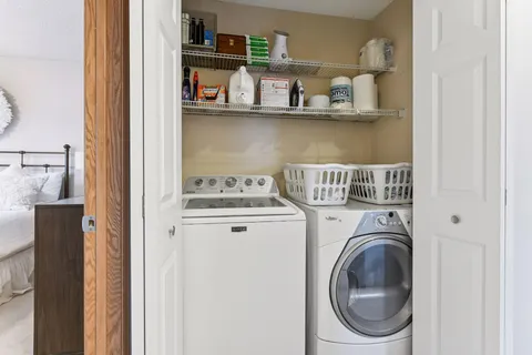 $250,000 | 3124 Thoreau Road, Chaska, MN 55318