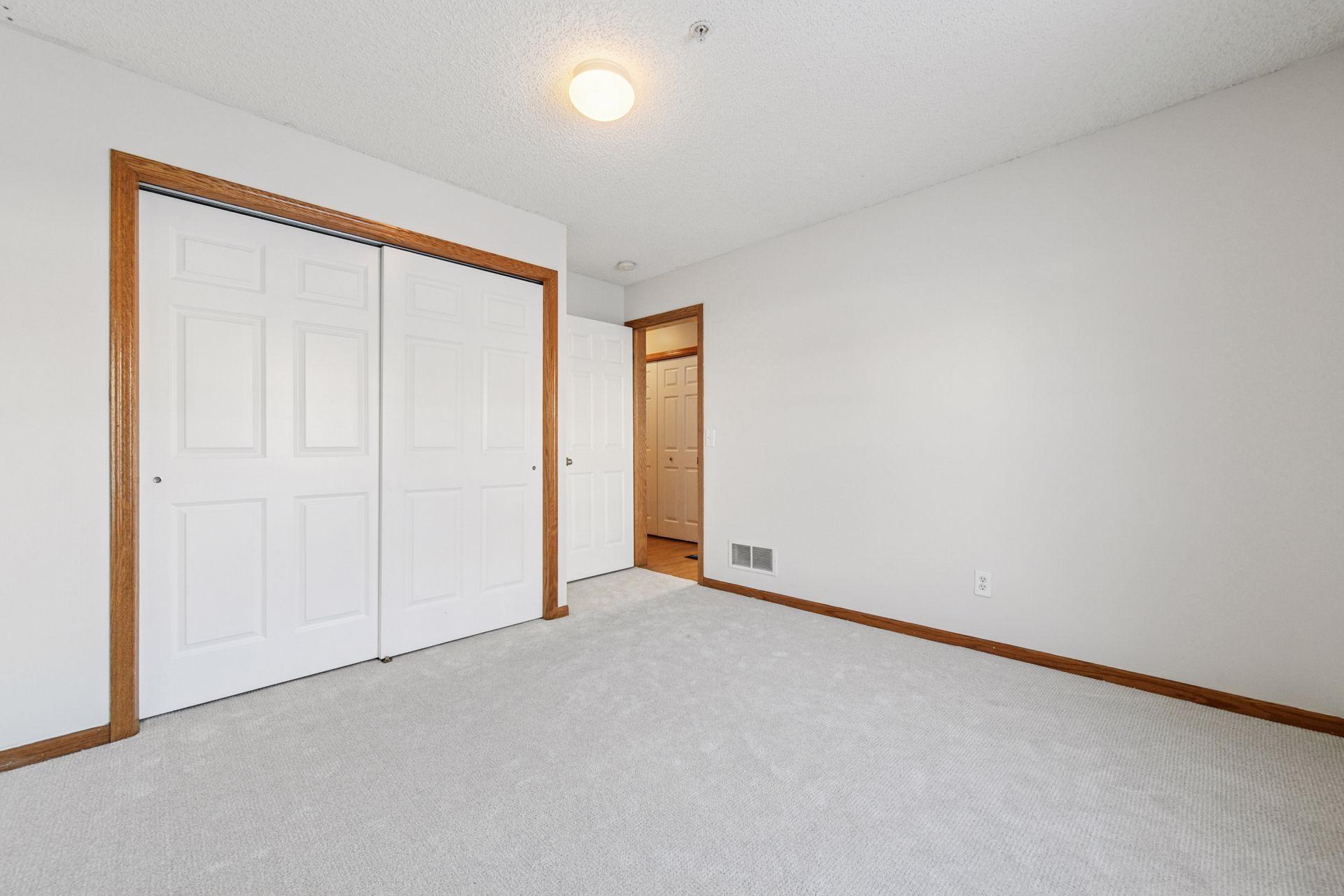 3124 Thoreau Road Chaska, MN 55318 - Photo 19 of 30